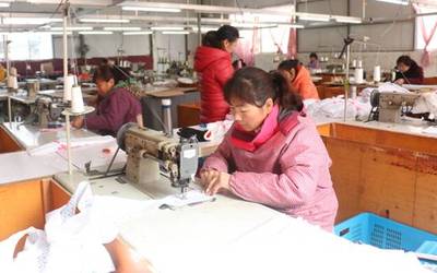 銅陵文明網(wǎng):胥壩鄉(xiāng)實施&ldquo;鳳還巢&rdquo;工程 讓女村民實現(xiàn)家門口就業(yè)