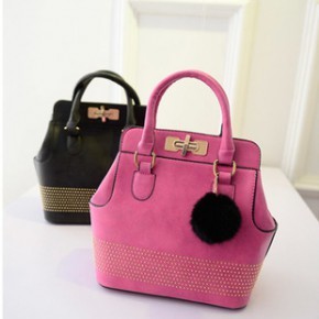 保定白溝新城華愛(ài)箱包銷售部